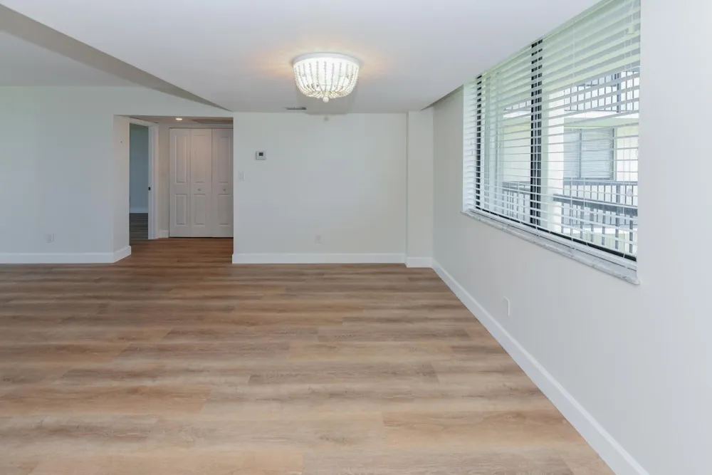 1605 S Us Highway 1 #M1-403 Jupiter, FL 33477