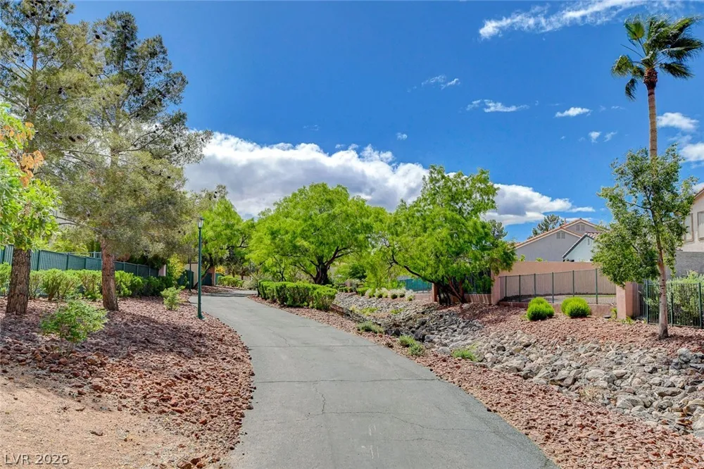 33 Staghorn Street Henderson, NV 89012