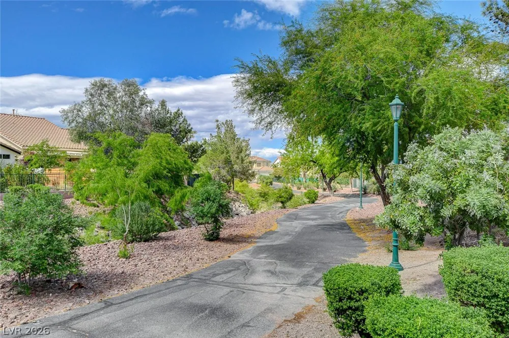 33 Staghorn Street Henderson, NV 89012