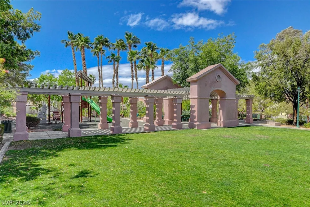 33 Staghorn Street Henderson, NV 89012