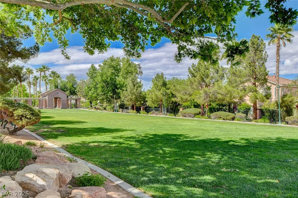 33 Staghorn Street Henderson, NV 89012