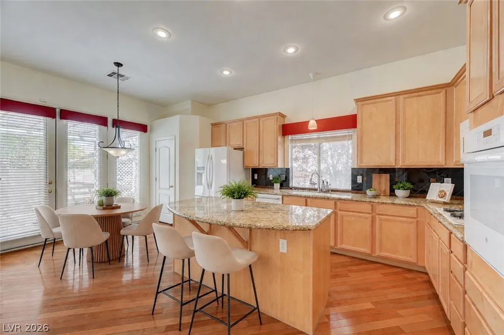 33 Staghorn Street Henderson, NV 89012