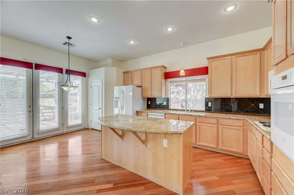 33 Staghorn Street Henderson, NV 89012