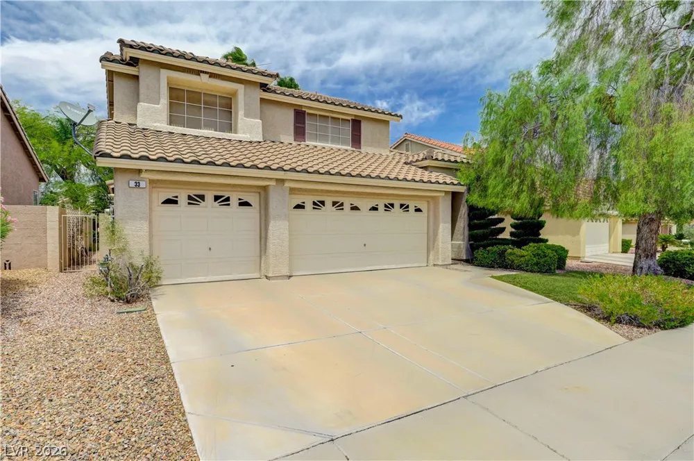 33 Staghorn Street Henderson, NV 89012