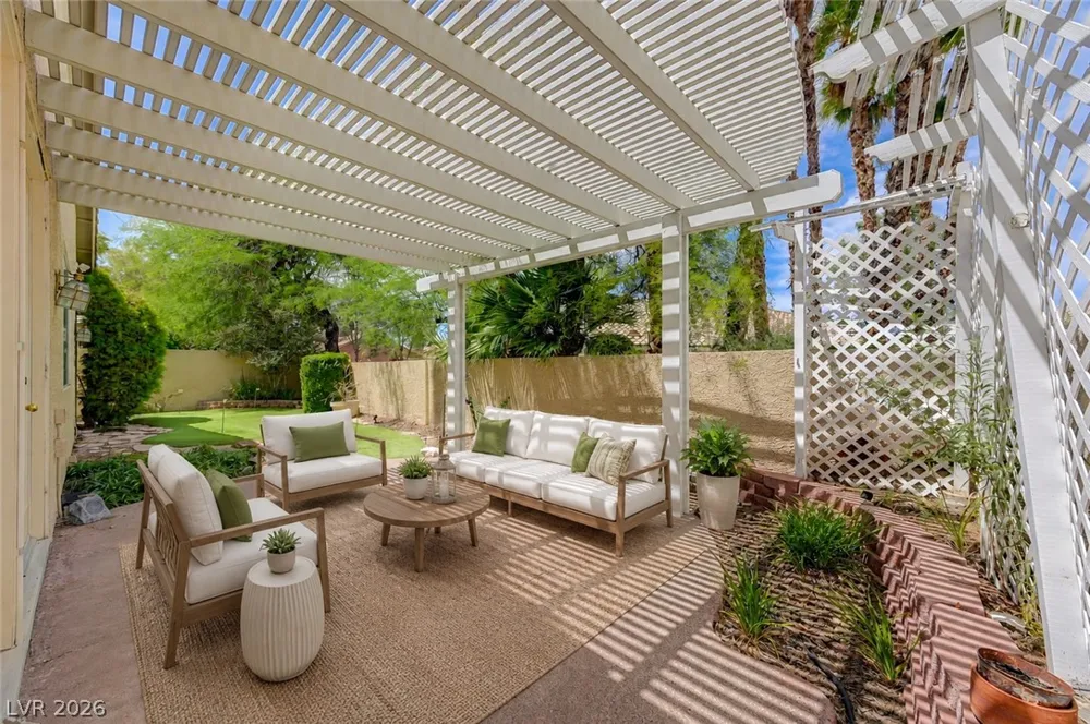 33 Staghorn Street Henderson, NV 89012