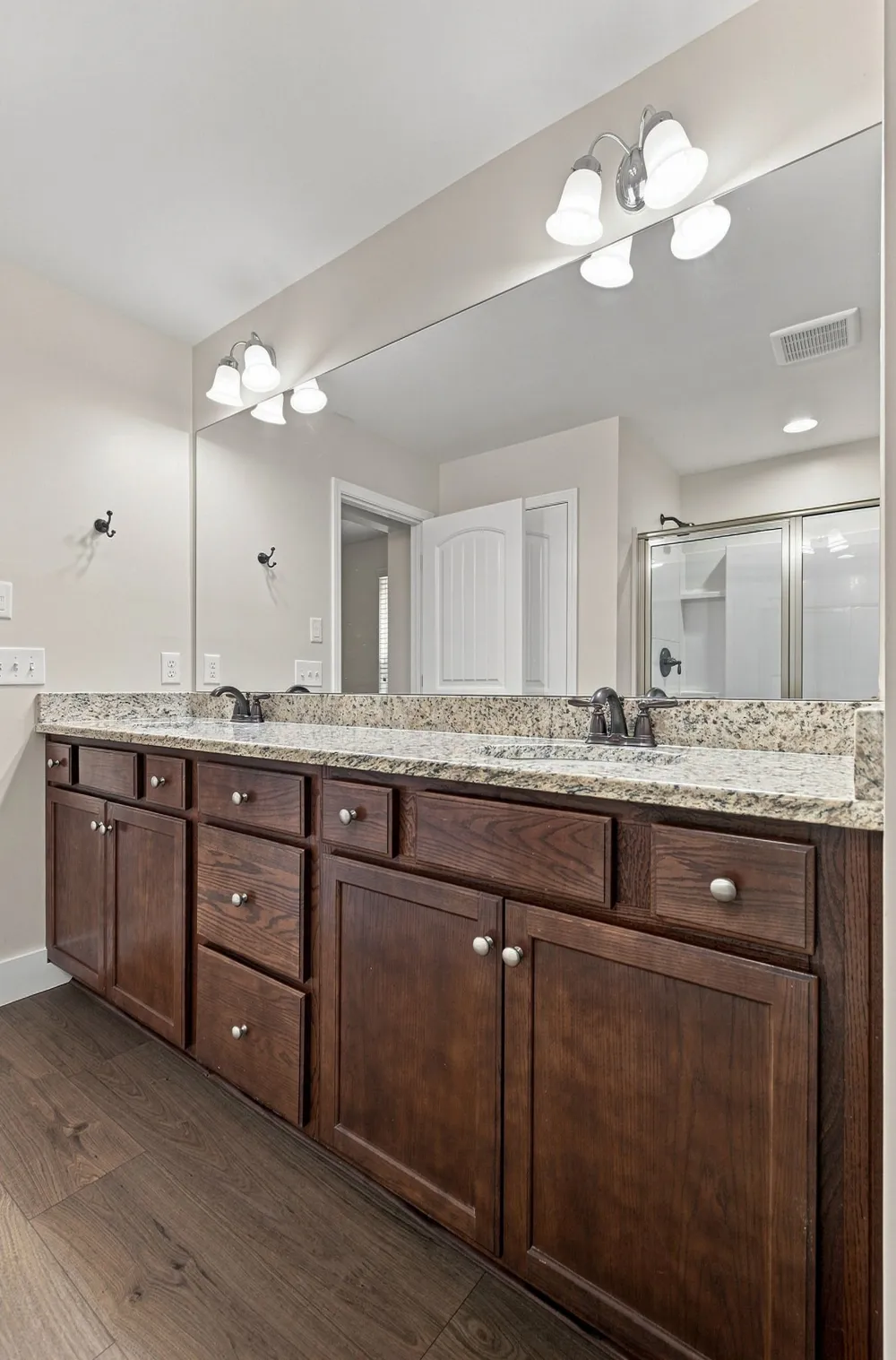 2160 Hickory Brook Dr Hermitage, TN 37076