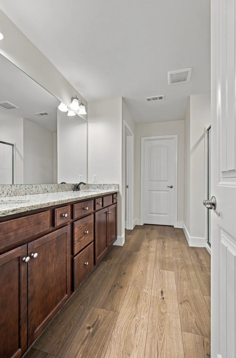 2160 Hickory Brook Dr Hermitage, TN 37076