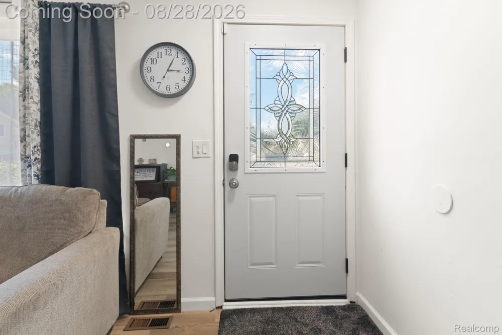 16296 Picton Court Clinton Charter Township, MI 48038