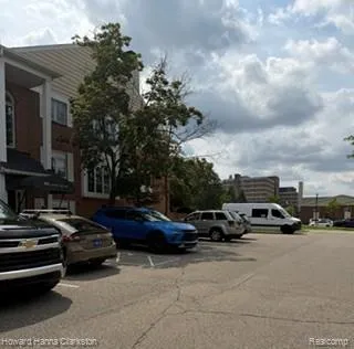 416 N. Helen Avenue #7 Rochester City, MI 48307