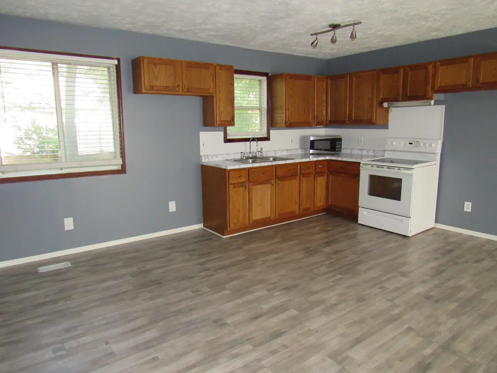 2708 Worden Street Norton Shores City, MI 49444