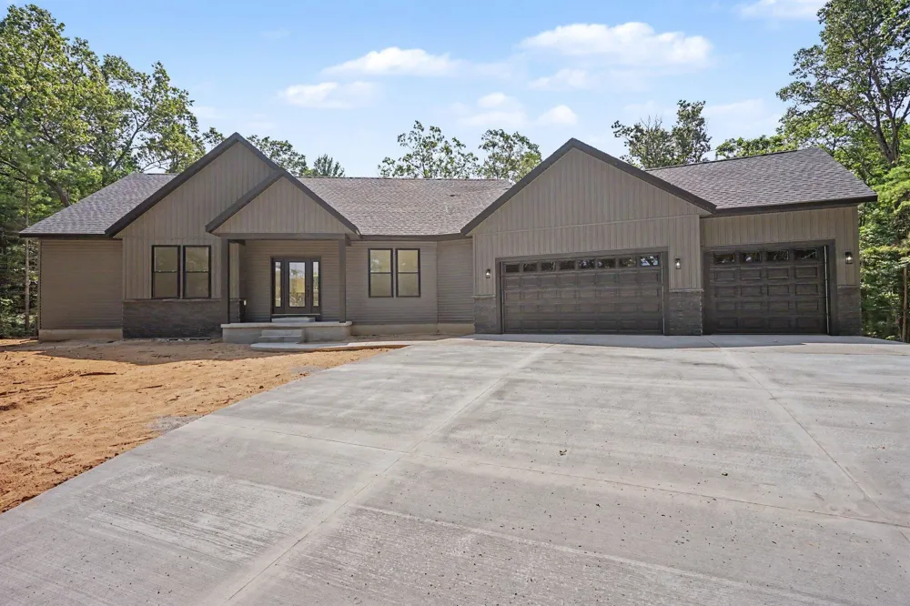 5195 Bittersweet Drive Whitehall Township, MI 49445