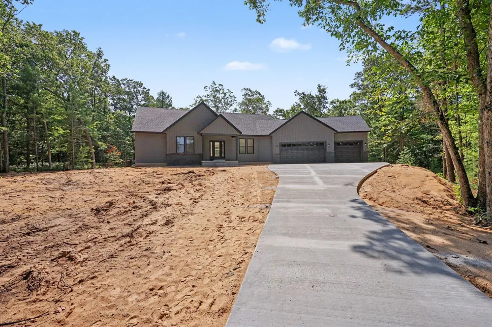 5195 Bittersweet Drive Whitehall Township, MI 49445