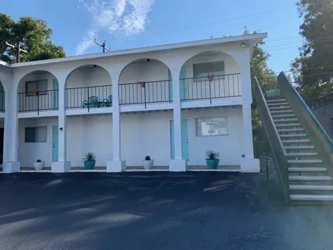 2609 E Cesar Chavez Street #205