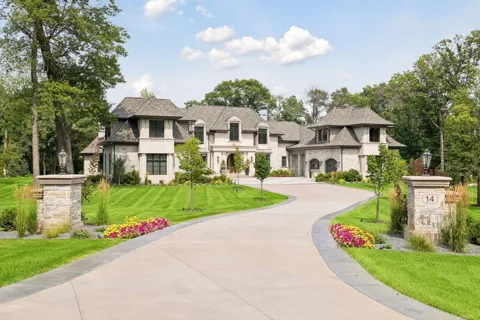 14 Cherrywood Circle