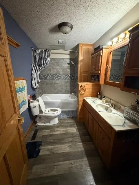 44798 E Goodrich Street Rushford, MN 55971