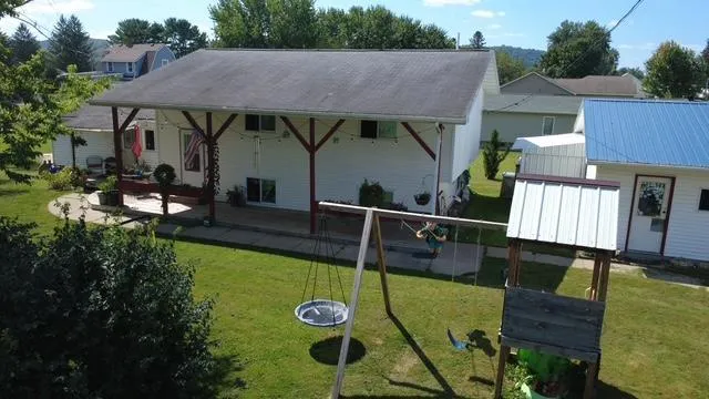 44798 E Goodrich Street Rushford, MN 55971