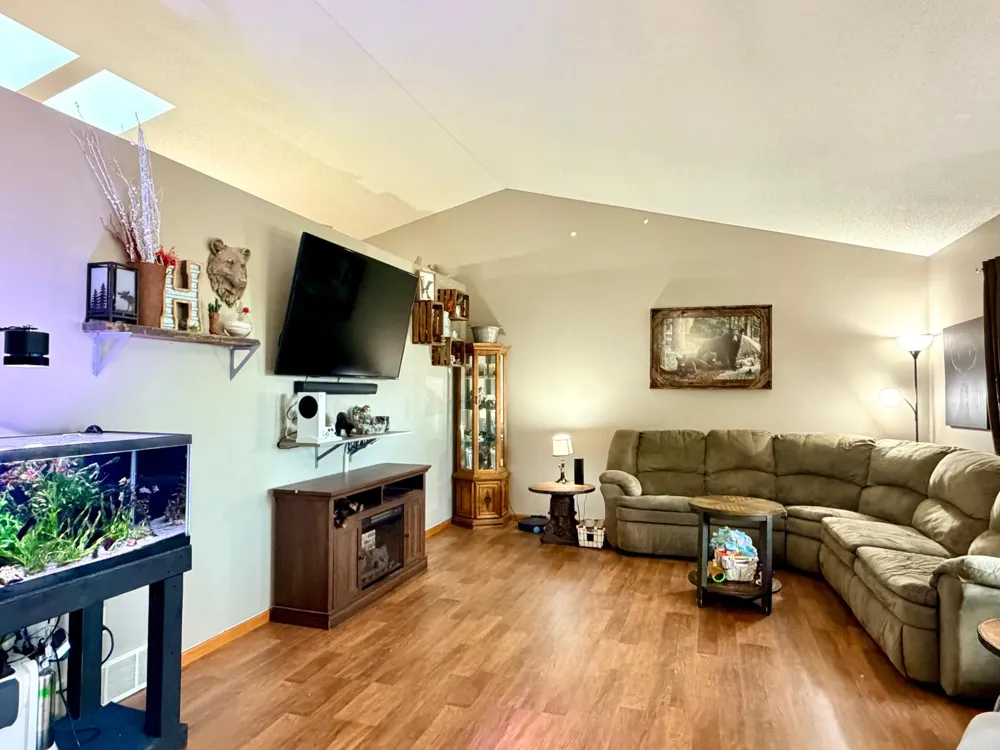 506 Jackson Street E Parkers Prairie, MN 56361
