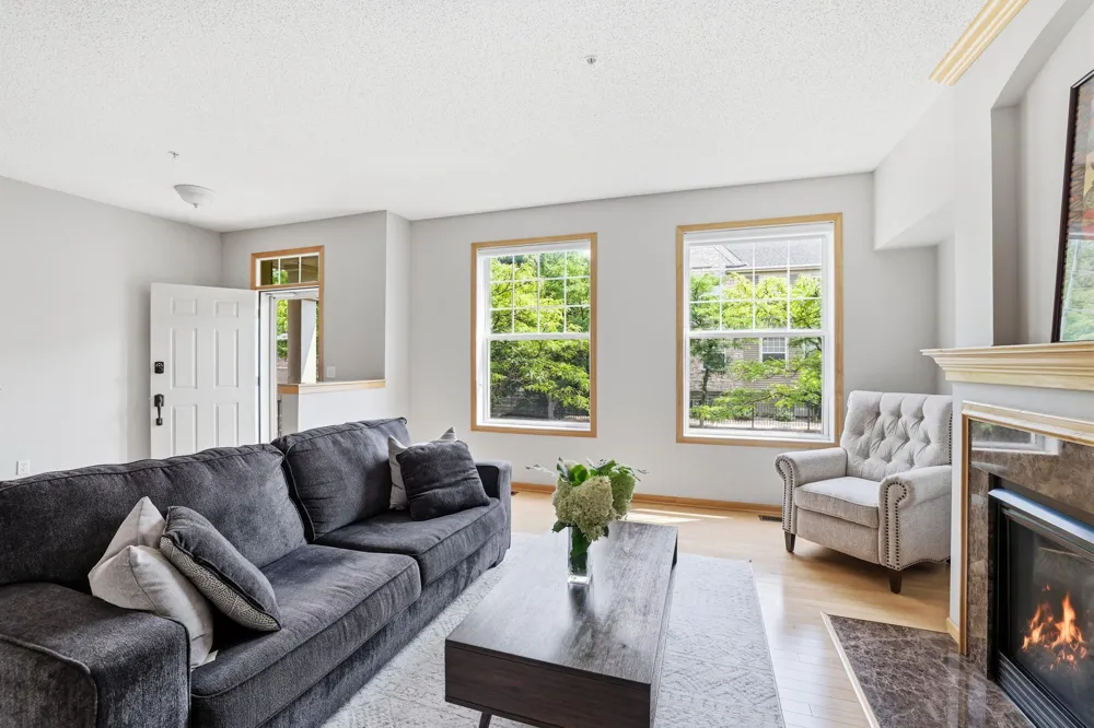 11317 Stratton Avenue #100 Eden Prairie, MN 55344