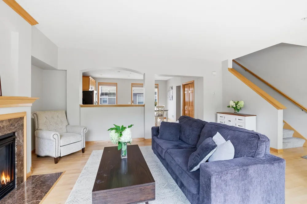 11317 Stratton Avenue #100 Eden Prairie, MN 55344