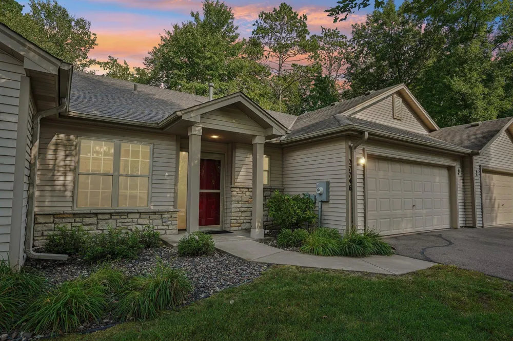 27746 Woodland Drive Chisago City, MN 55013