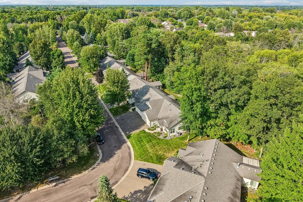27746 Woodland Drive Chisago City, MN 55013