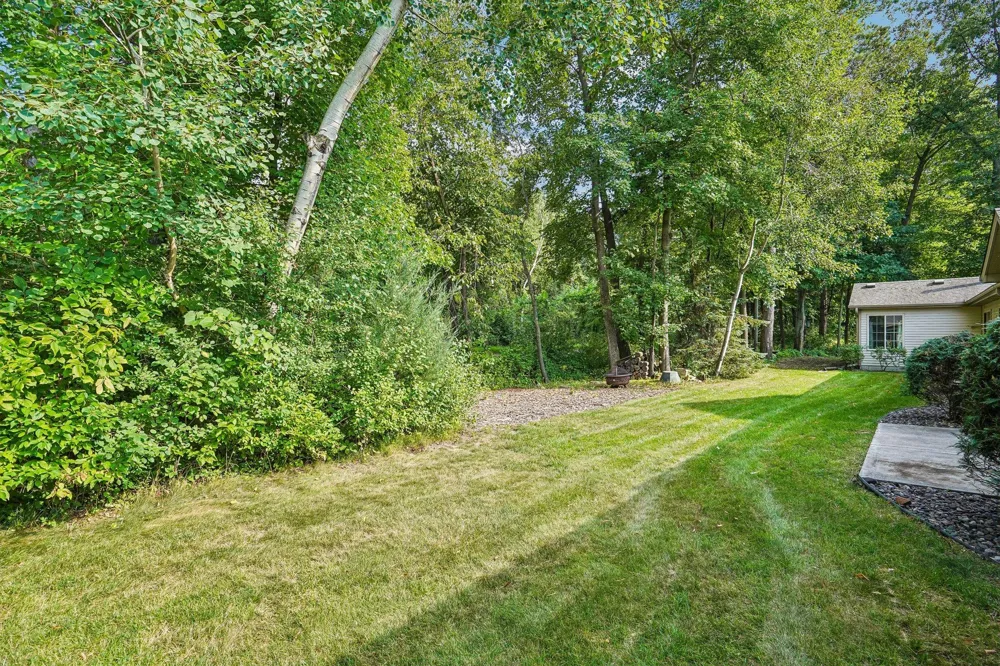 27746 Woodland Drive Chisago City, MN 55013