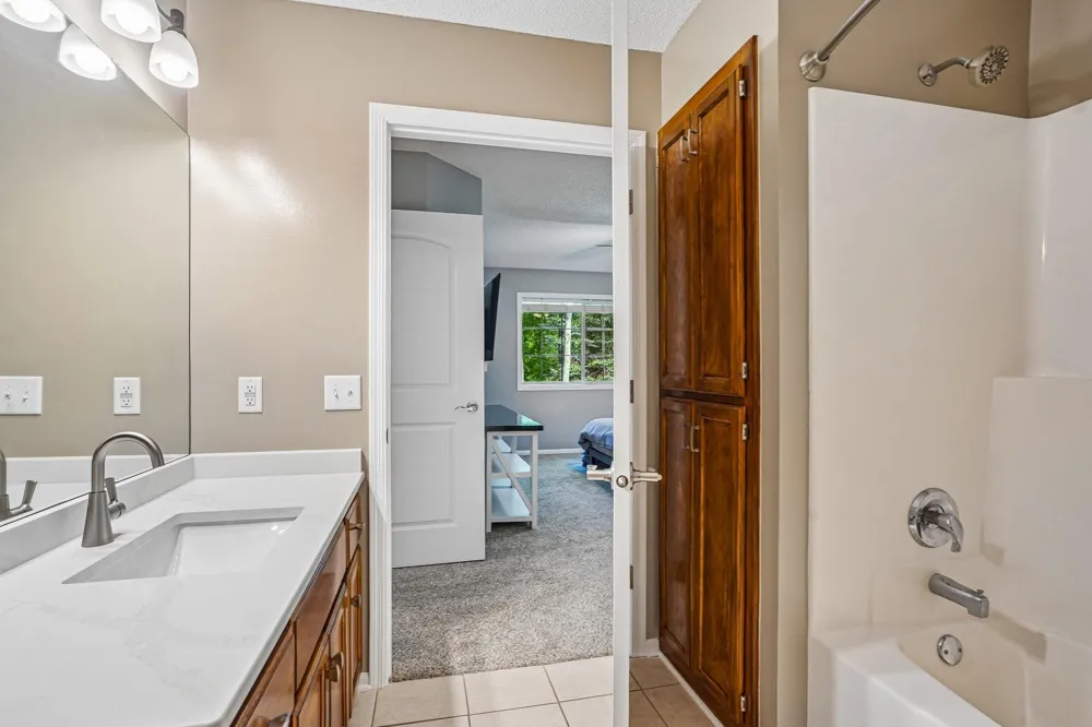 27746 Woodland Drive Chisago City, MN 55013