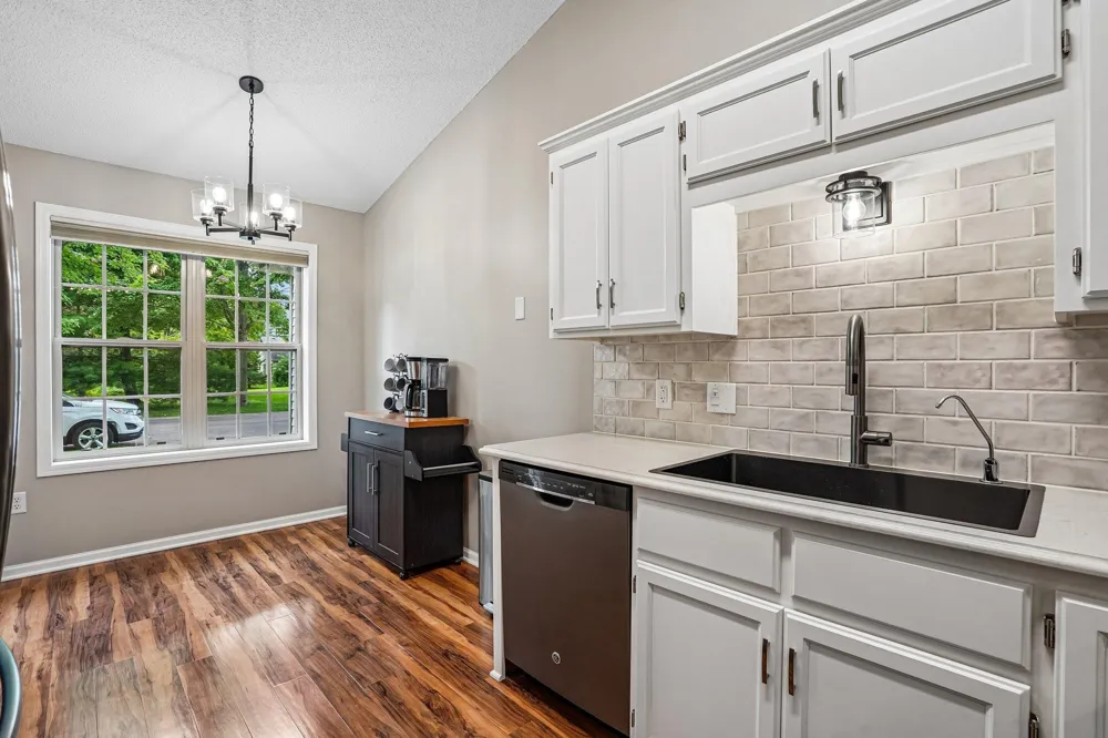 27746 Woodland Drive Chisago City, MN 55013