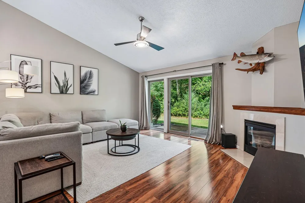 27746 Woodland Drive Chisago City, MN 55013