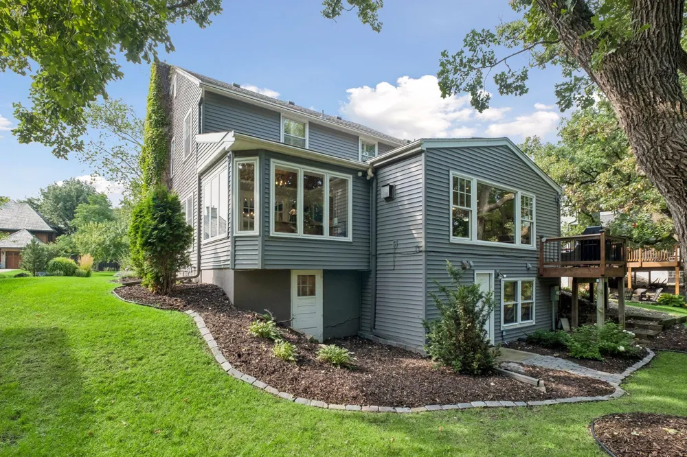 3308 W 55th Street Edina, MN 55410
