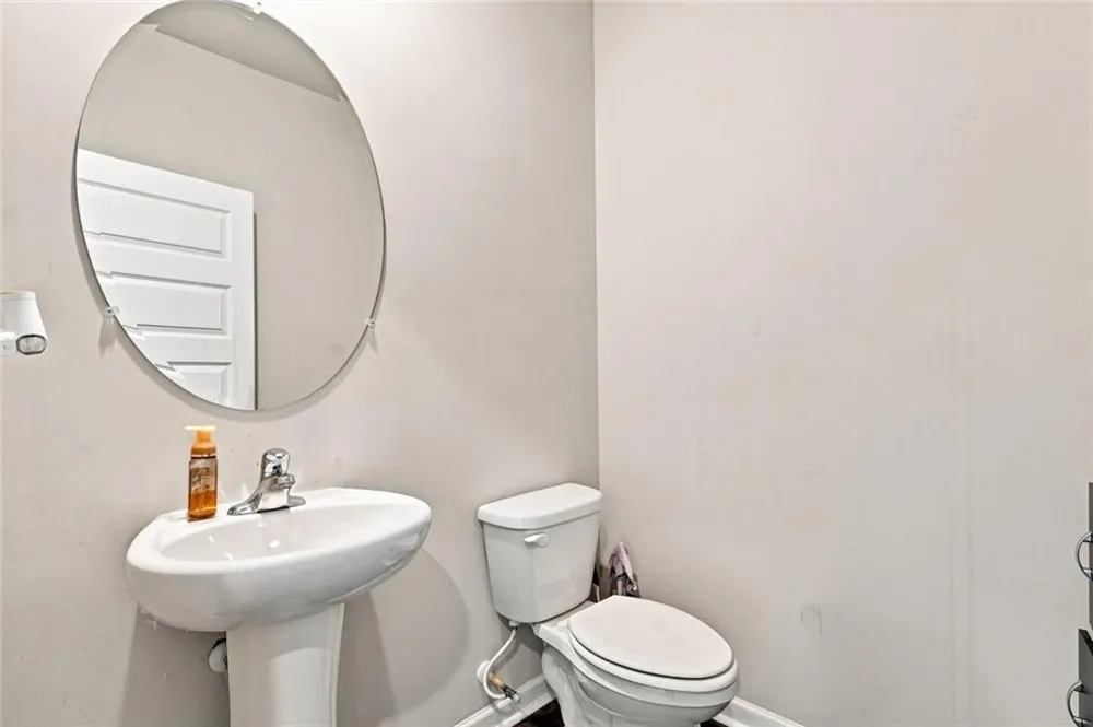 154 Silver Birch Pass Newnan, GA 30265