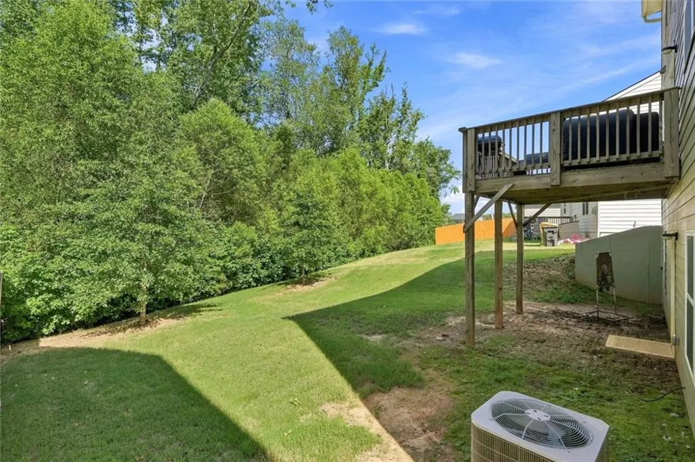 154 Silver Birch Pass Newnan, GA 30265