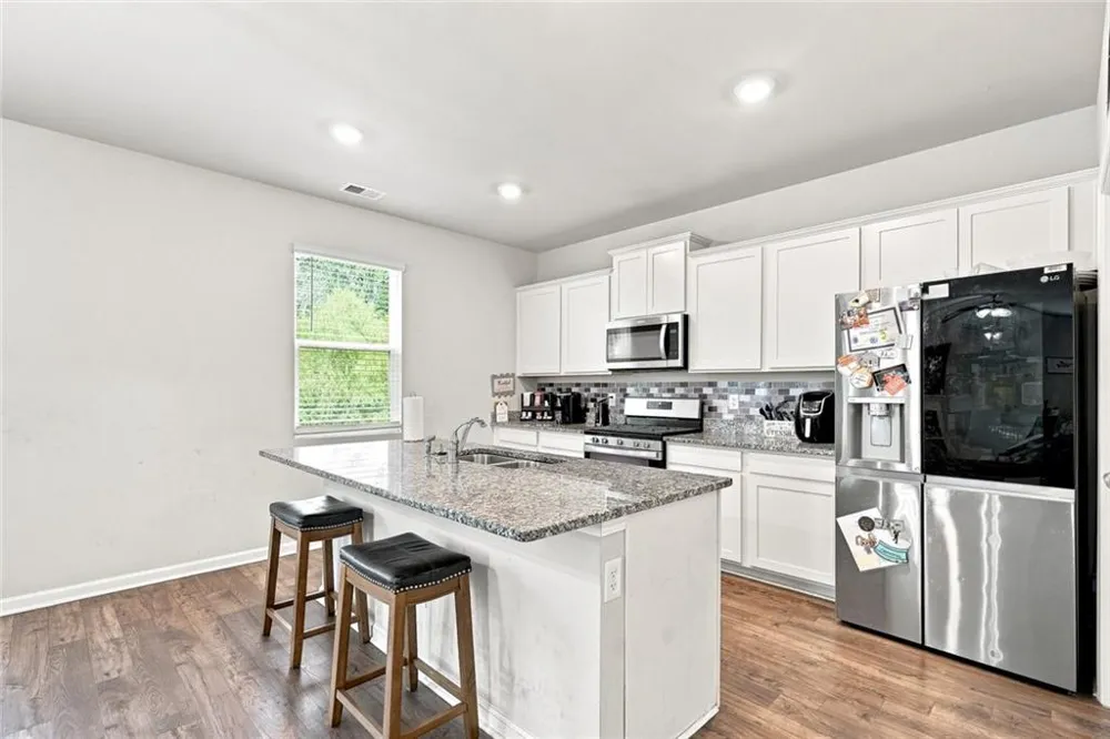 154 Silver Birch Pass Newnan, GA 30265