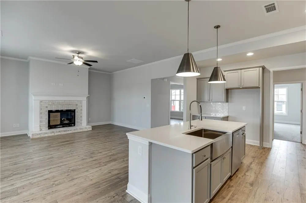 196 Oakdale Road Jefferson, GA 30549