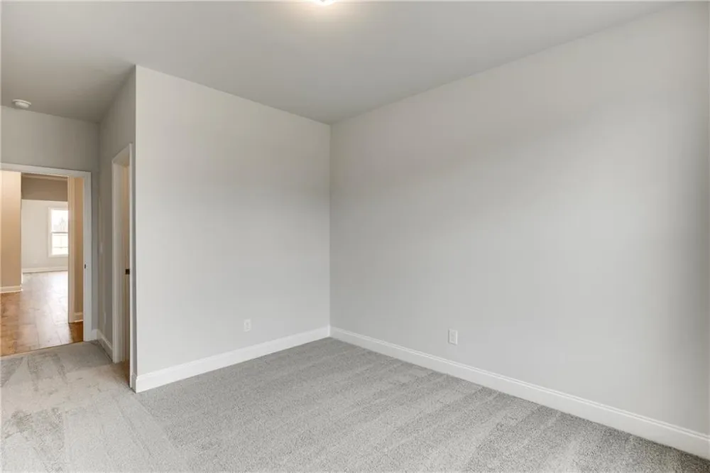 196 Oakdale Road Jefferson, GA 30549