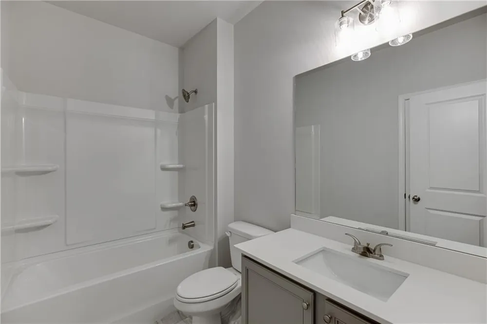 196 Oakdale Road Jefferson, GA 30549