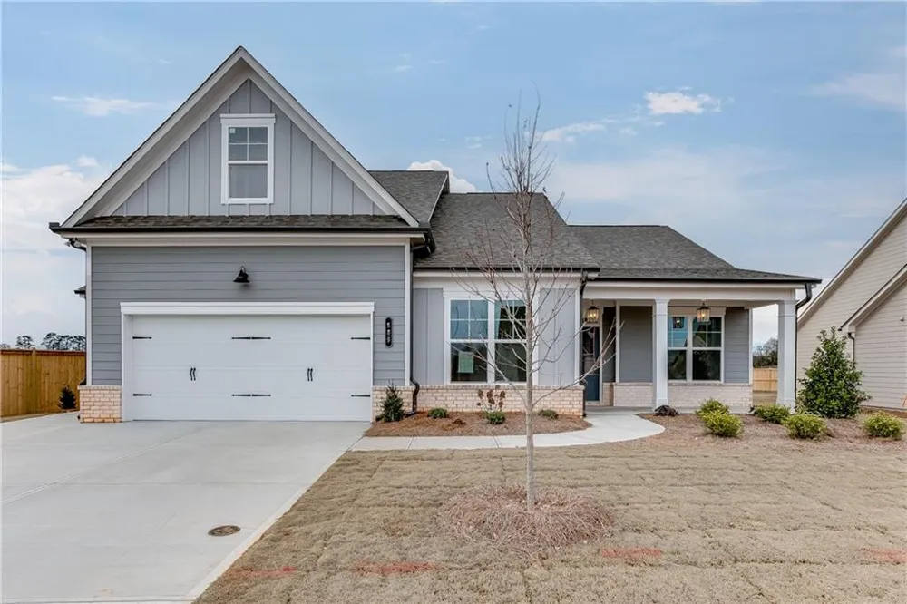 196 Oakdale Road Jefferson, GA 30549