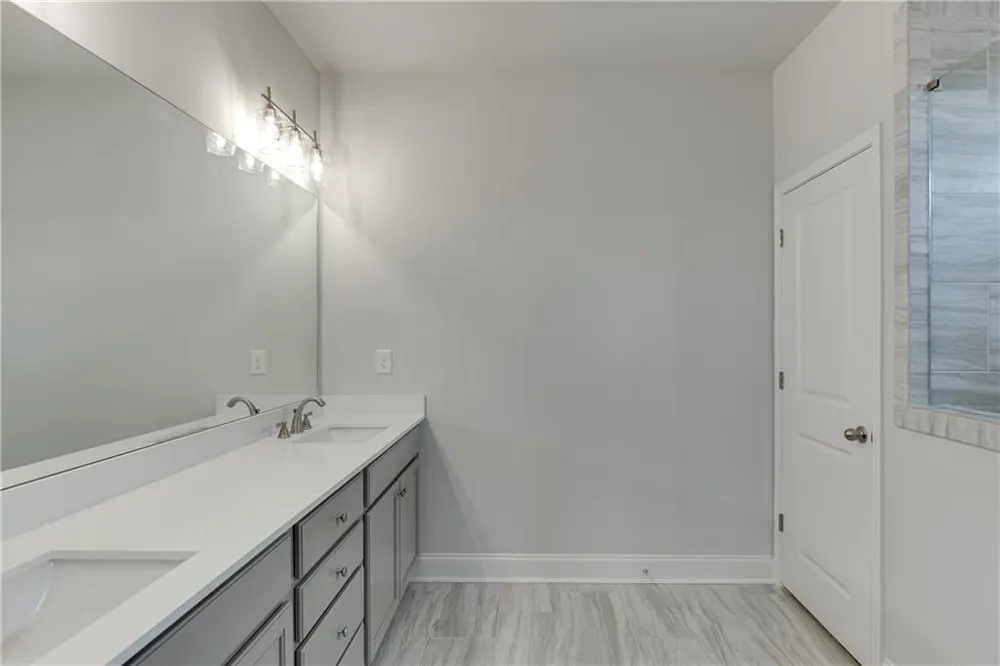 196 Oakdale Road Jefferson, GA 30549