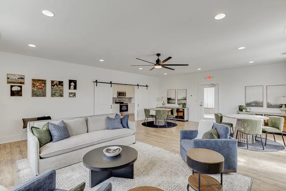 196 Oakdale Road Jefferson, GA 30549