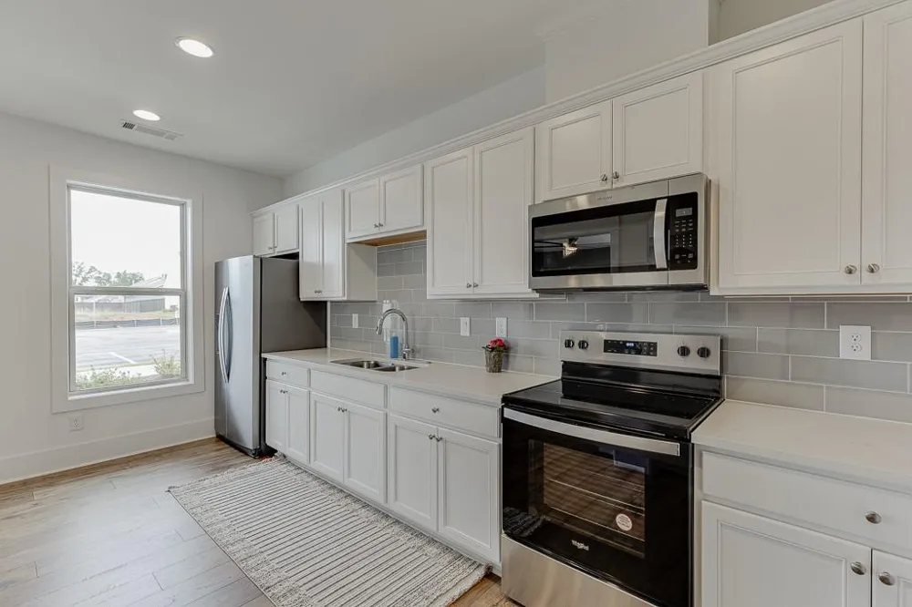 196 Oakdale Road Jefferson, GA 30549