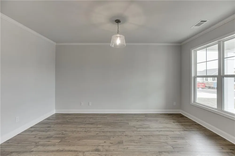 196 Oakdale Road Jefferson, GA 30549
