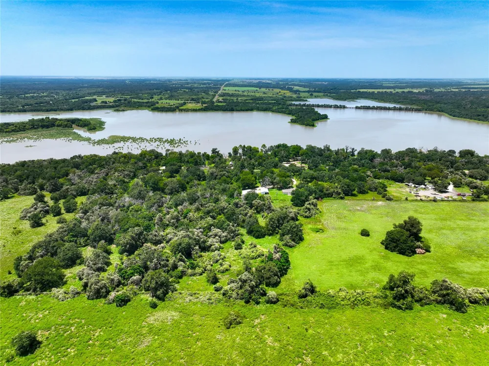 371 Redbud A Mexia, TX 76667