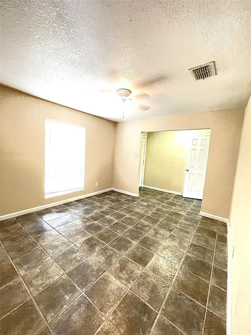 316 Rabbit Trail Lake Jackson, TX 77566