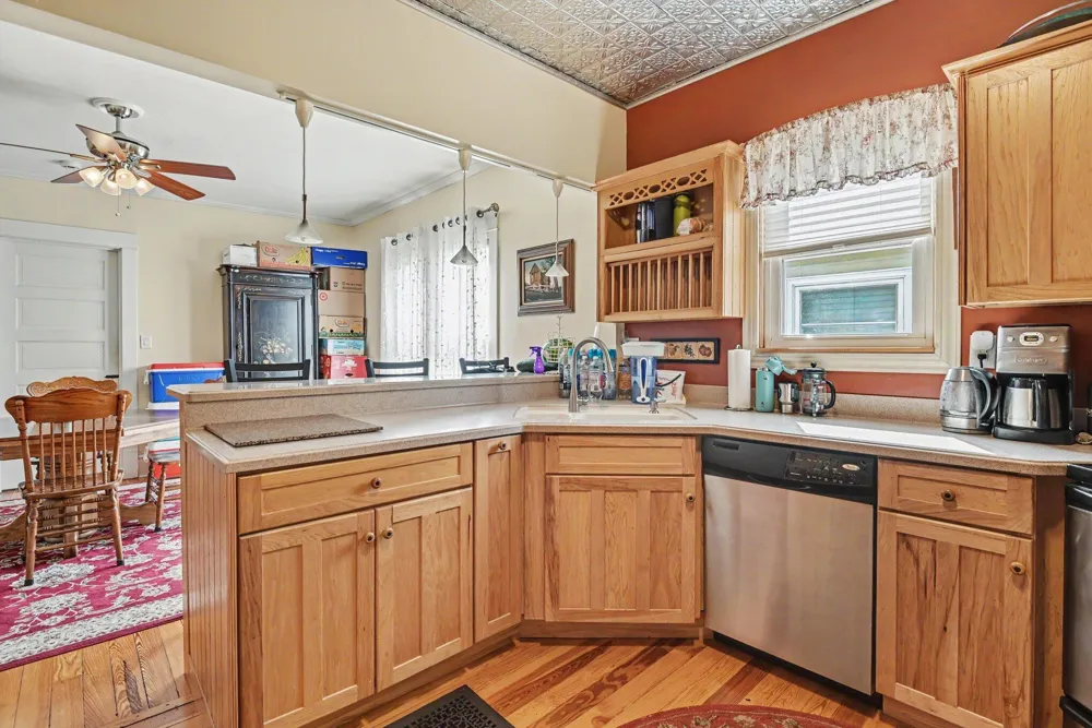 309 Michigan Avenue South Haven, MI 49090