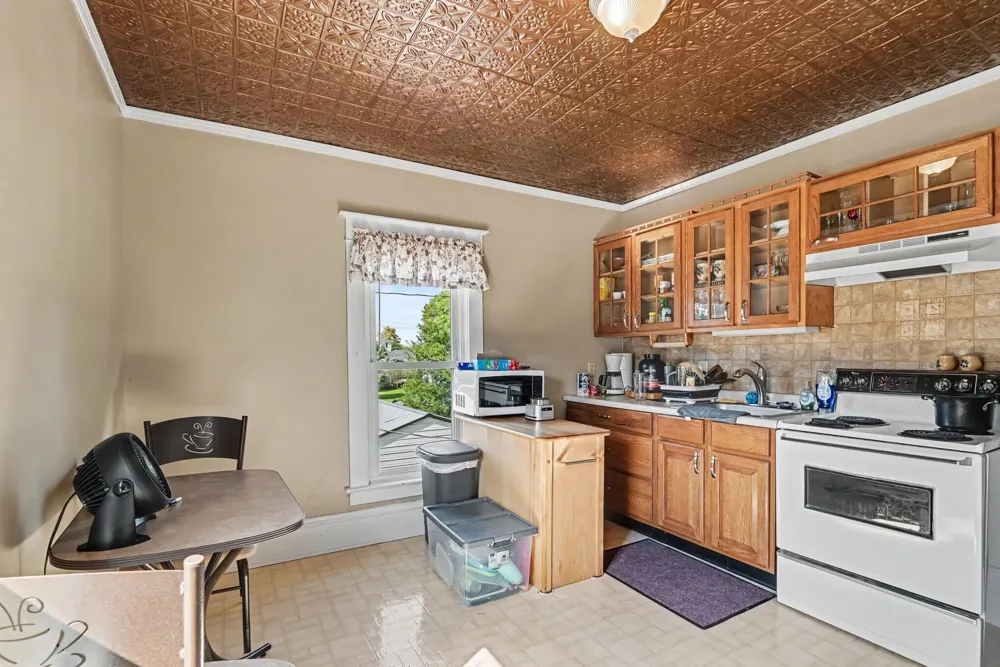 309 Michigan Avenue South Haven, MI 49090