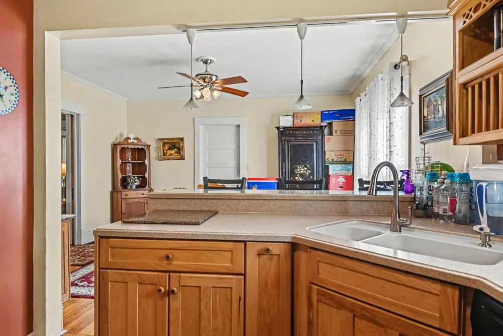 309 Michigan Avenue South Haven, MI 49090