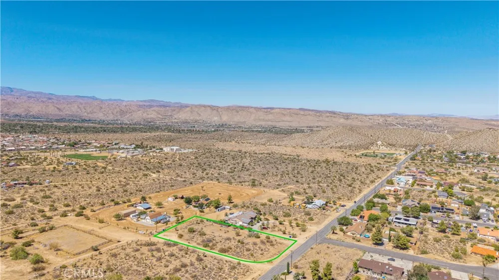 8804 Warren Vista Avenue Yucca Valley, CA 92284