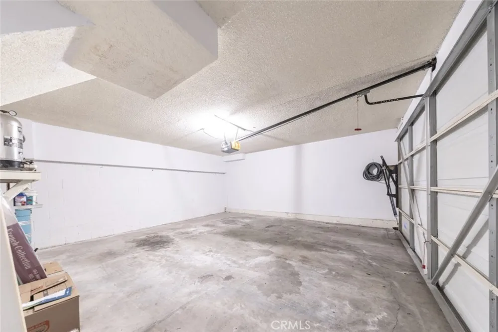 7650 Topanga Canyon Boulevard #9 Canoga Park, CA 91304