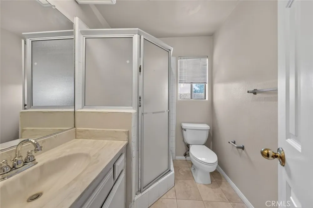 7650 Topanga Canyon Boulevard #9 Canoga Park, CA 91304