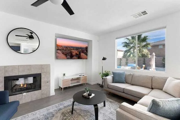 83805 Ozark Drive Indio, CA 92203